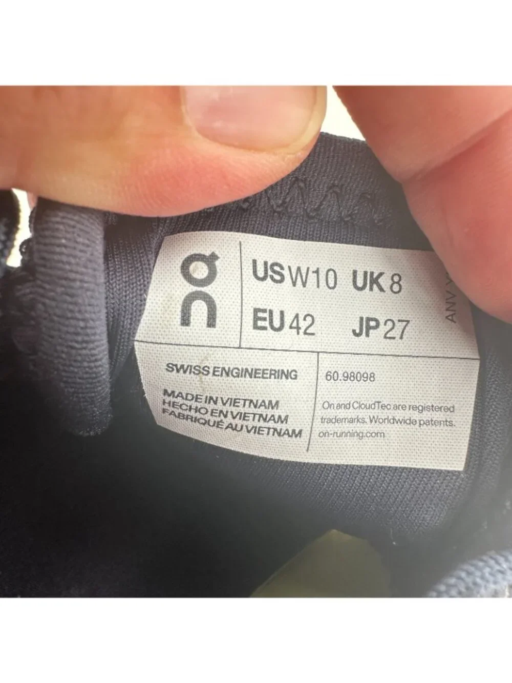 On Cloud X 3 Swiss Engineering Women Size 10 60.98098 Orchid Iron Running Shoes